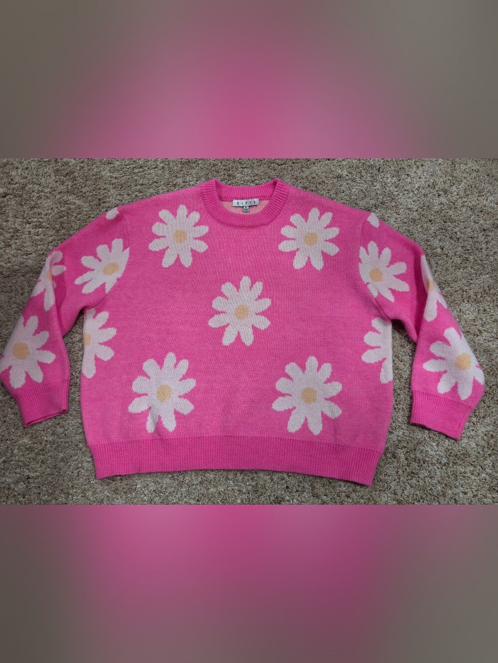 HYFVE Hot Pink Oversized White Daisy Flower Knit Pullover Sweater Size S